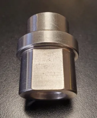 ADP04, FEMALE 5/8"-11 TH + 22.1 W/ M10 for Flex